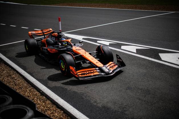 81 Oscar Piastri (AUS, McLaren Formula 1 Team), F1 Grand Prix of Great Britain at Silverstone Circuit on July 6, 2024 in Silverstone, Great Britain. (Photo by HOCH ZWEI) Silverstone Great Britain