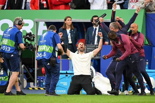 Duesseldorf, Duesseldorf Arena, 06.07.24, GER, Herren, UEFA EURO, EM, Europameisterschaft,Fussball 2024, Viertelfinale: England - Schweiz Bild: Trainer Gareth SOUTHGATE (England) Only for editorial use! UEFA regulations prohibit any use of photographs as image sequences and or quasi-video. Nordrhein-Westfalen Deutschland