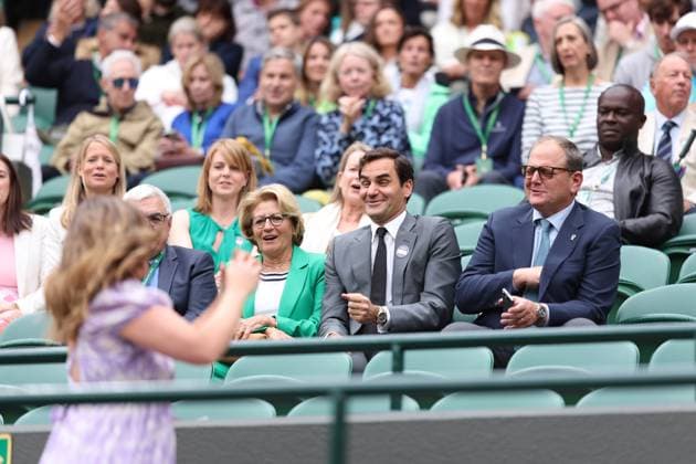 Roger Federer (Sui) and his parents and manager Tony Godsick TENNIS : Wimbledon 2024 - 06 07 2024 AntoineCouvercelle Panoramic 