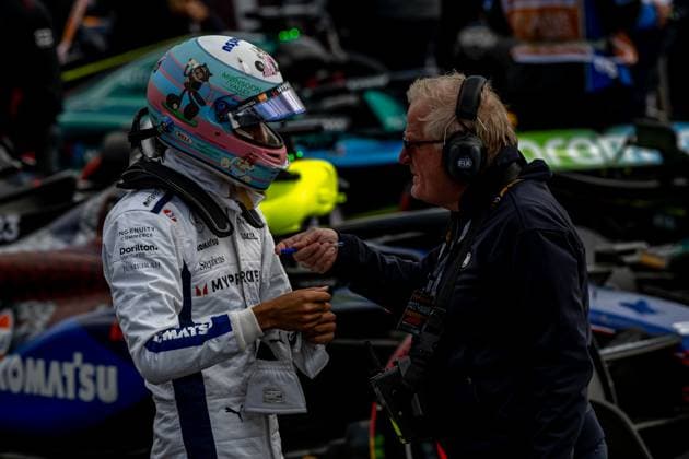 SILVERSTONE, UNITED KINGDOM: Alex Albon, racing for the Williams Racing team during the 2024 Formula 1 British Grand Prix at the Silverstone Circuit in Silverstone, United Kingdom