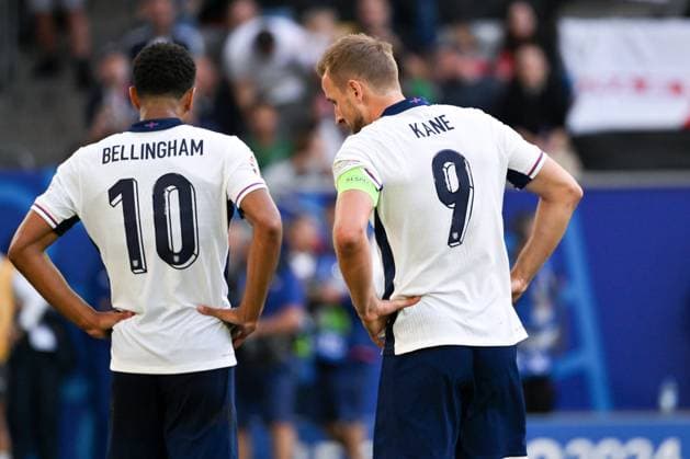 Jude Bellingham (England), Harry Kane (England) 06.07.2024, Fussball Europameisterschaft 2024, EM 2024, Viertelfinale, England - Schweiz 6:4 n.E. Düsseldorf Merkur-Spiel-Arena Deutschland