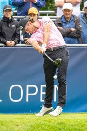 Freddy Schott am Abschlag, BMW International Open 2024, Golf, 07.07.2024 Muenchen Bayern Deutschland