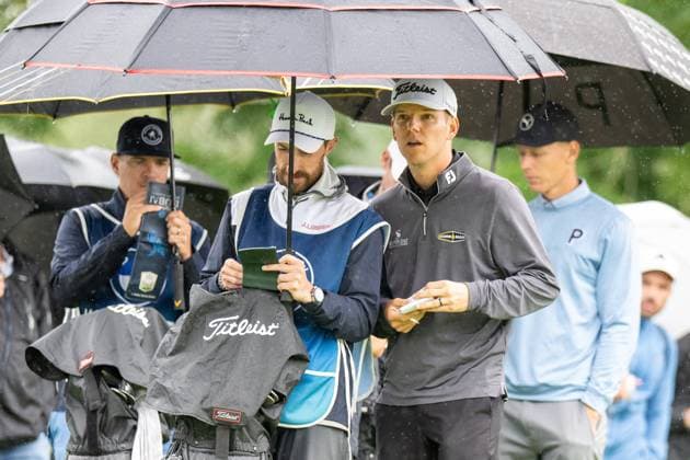 Jeremy Paul verfolgt den Ball von Mikke Korhonen, BMW International Open 2024, Golf, 07.07.2024 Muenchen Bayern Deutschland
