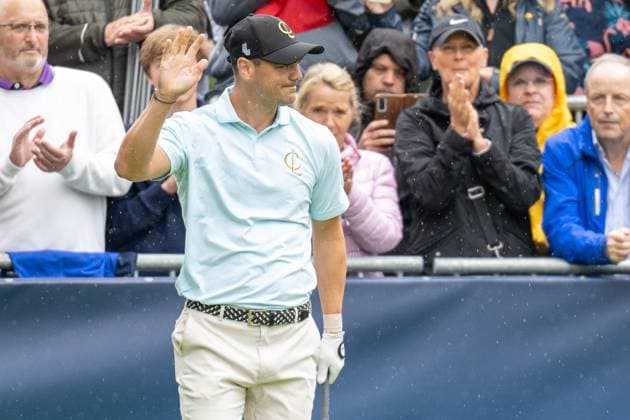 Martin Kaymer begruesst seine Fans, BMW International Open 2024, Golf, 07.07.2024 Muenchen Bayern Deutschland