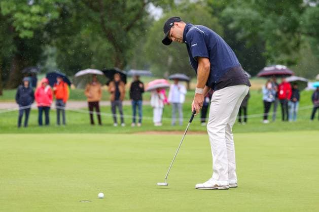Martin Kaymer (GER) beim Putten, BMW International Open 2024, Golf, DP World Tour, Herren, Finale, 07.07.2024 Moosinning Bayern Deutschland