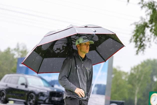 Jeremy Paul (GER), am Abschlag, Tee 8, BMW International Open 2024, Golf, DP World Tour, Herren, Finale, 07.07.2024 Moosinning Bayern Deutschland