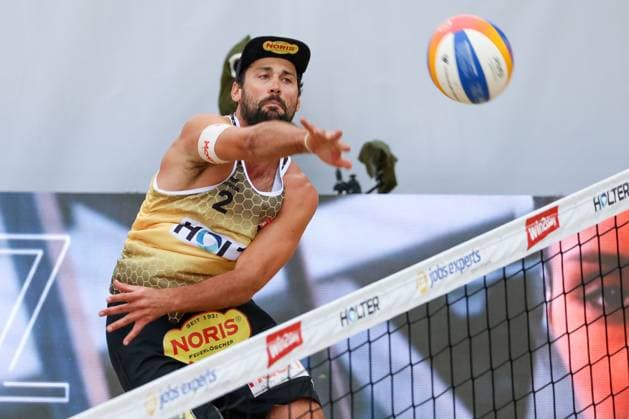 Beach volleyball, Beachvolleyball - Pro Beach Battle Masters SEEWALCHEN,AUSTRIA,07.JUL.24 - BEACH VOLLEYBALL - Beach Volleyball Tour PRO, Pro Beach Battle Masters Litzlberg. Image shows Christoph Dressler (AUT).  GEPAxpictures xMathiasxMandl