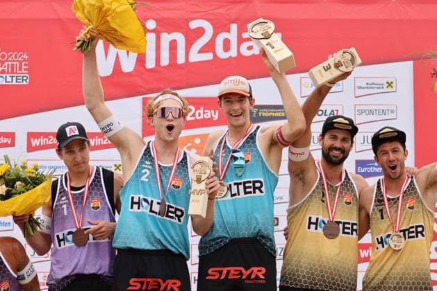 Beach volleyball, Beachvolleyball - Pro Beach Battle Masters SEEWALCHEN,AUSTRIA,07.JUL.24 - BEACH VOLLEYBALL - Beach Volleyball Tour PRO, Pro Beach Battle Masters Litzlberg. Image shows Julian Hoerl (AUT), Timo Hammarberg (AUT), Tim Berger (AUT), Christoph Dressler and Maximilian Trummer (AUT).  GEPAxpictures xMathiasxMandl