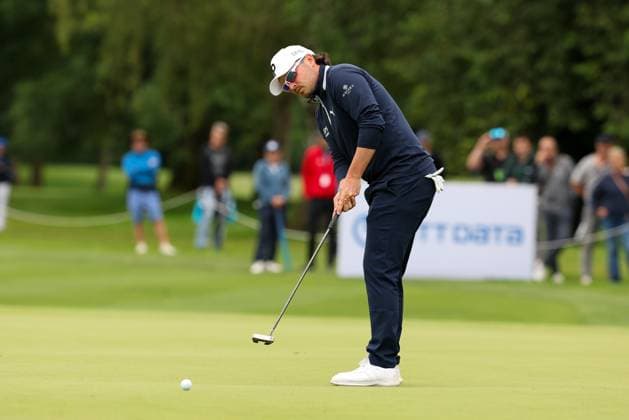 Ewen Ferguson (SCO) beim Putten, BMW International Open 2024, Golf, DP World Tour, Herren, Finale, 07.07.2024 Moosinning Bayern Deutschland