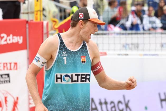 Beach volleyball, Beachvolleyball - Pro Beach Battle Masters SEEWALCHEN,AUSTRIA,07.JUL.24 - BEACH VOLLEYBALL - Beach Volleyball Tour PRO, Pro Beach Battle Masters Litzlberg. Image shows Timo Hammarberg (AUT).  GEPAxpictures xMathiasxMandl