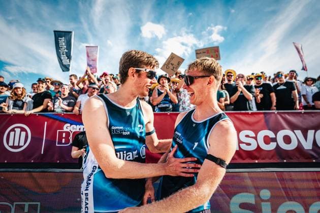 Sportart Geschlecht Saison 2022 2023 Liga Team1 vs. Team2 TT.MM.JJJJ v.l. Milan Sievers und Jonas Reinhardt gewinnen den Tourstop in Heidelberg Stadt Sportstätte Bundesland Deutschland