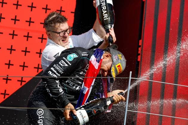 Peter Bonnington (GBR, Mercedes-AMG Petronas F1 Team), 44 Lewis Hamilton (GBR, Mercedes-AMG Petronas F1 Team), F1 Grand Prix of Great Britain at Silverstone Circuit on July 7, 2024 in Silverstone, Great Britain. (Photo by HOCH ZWEI) Silverstone Great Britain