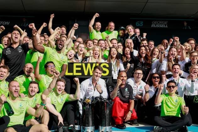 44 Lewis Hamilton (GBR, Mercedes-AMG Petronas F1 Team), Peter Bonnington (GBR, Mercedes-AMG Petronas F1 Team), F1 Grand Prix of Great Britain at Silverstone Circuit on July 7, 2024 in Silverstone, Great Britain. (Photo by HOCH ZWEI) Silverstone Great Britain