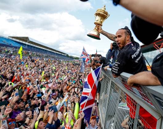 44 Lewis Hamilton (GBR, Mercedes-AMG Petronas F1 Team), F1 Grand Prix of Great Britain at Silverstone Circuit on July 7, 2024 in Silverstone, Great Britain. (Photo by HOCH ZWEI) Silverstone Great Britain