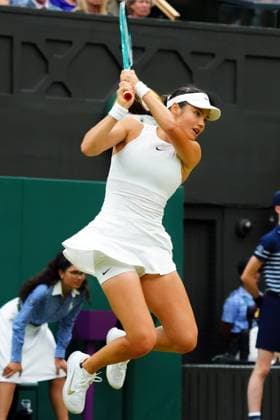 Emma Raducanu during her fourth round match Wimbledon Tennis Championships, Day 7, The All England Lawn Tennis and Croquet Club, London, UK - 07 Jul 2024  Copyright: xJavierxGarcia Shutterstockx 14575058fp