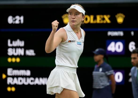 Lulu Sun (NZL) Tennis - Wimbledon 2024 - Grand Slam ITF ATP, Tennis Herren WTA, Tennis Damen - AELTC - London - - Great Britain - 7 July 2024. Copyright: xJuergenxHasenkopfx