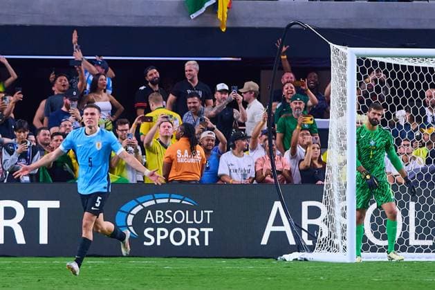 RECORD DATE NOT STATED Copa America USA 2024 Uruguay vs Brazil - Quarter-final Manuel Ugarte of Uruguay during the CONMEBOL Copa America 2024 Quarter-final match between Uruguay and Brazil, at Allegiant Stadium, on July 06, 2024 in Las Vegas, Nevada, United States. LAS VEGAS NEVADA UNITED STATES  Copyright: xJONATHANxDUENASx 20240706221230_CA_QF_2024_URU_BRA_UGARTE288