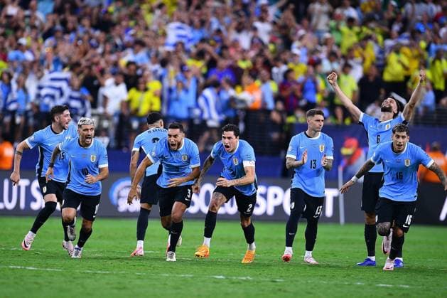 RECORD DATE NOT STATED Copa America USA 2024 Uruguay vs Brazil - Quarter-final Players of Uruguay during the CONMEBOL Copa America 2024 Quarter-final match between Uruguay and Brazil, at Allegiant Stadium, on July 06, 2024 in Las Vegas, Nevada, United States. LAS VEGAS NEVADA UNITED STATES  Copyright: xAdrianxMaciasx 20240706222619_CA_QF_2024_URU_BRA_URUGUAY327
