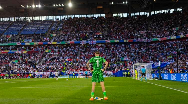 Dusseldorf, Germany. 06th Jul 2024. Jordan Pickford (ENG) before the decisive penalty England - Swiss England - Schweiz 06.07.2024