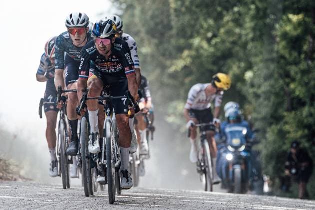 2024 Tour de France Picture by Zac Williams SWpix.com - 07 07 2024 - Cycling - 2024 Tour de France - Stage 9 Troyes - Troyes, France - Primoz Roglic, Red Bull Bora Hansgrohe, leads the chasing peloton. Copyright: x xSWpix.comx(t axPhotographyxHubxLtd)xZacxWilliams SWpix.comx