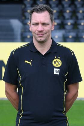 Borussia Dortmund II; 3.Liga, Porträttermin 2024 2025 Physiotherapeut Daniel Zolinski; Borussia Dortmund II; 3. Liga, Porträttermin 2024 2025