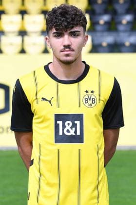 Borussia Dortmund II; 3.Liga, Porträttermin 2024 2025 Antonio Foti; Borussia Dortmund II; 3. Liga, Porträttermin 2024 2025