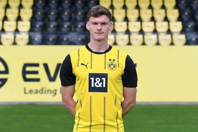 Borussia Dortmund II; 3.Liga, Porträttermin 2024 2025 David Lelle; Borussia Dortmund II; 3. Liga, Porträttermin 2024 2025