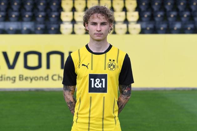 Borussia Dortmund II; 3.Liga, Porträttermin 2024 2025 Niklas Jessen; Borussia Dortmund II; 3. Liga, Porträttermin 2024 2025