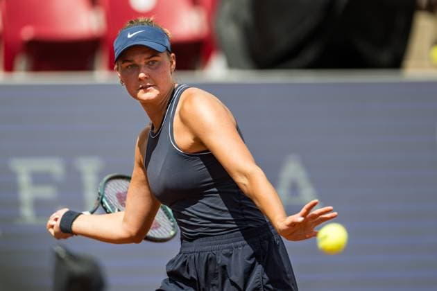 240708 Kajsa Rinaldo Persson, Sverige under dag 1 av WTA, Tennis Damen Nordea Open den 8 juli 2024 i Bastad. Copyright: NICLASxJÖNSSON BB240708NO019