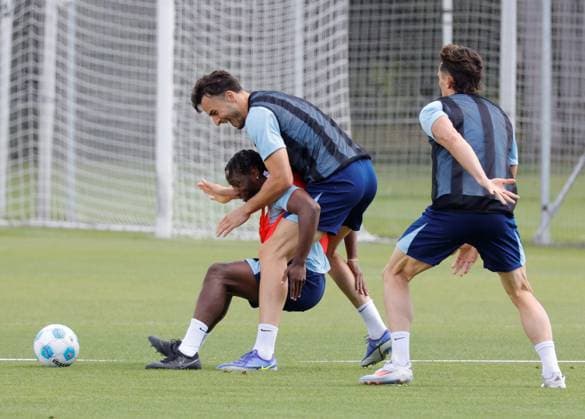 Deutschland, Berlin, Sportpark, GER, 2.FBL, Hertha BSC, Saison 2024 25, Training, Foto:Deyovaisio Zeefuik, Haris Tabakovic, Fabian Reese