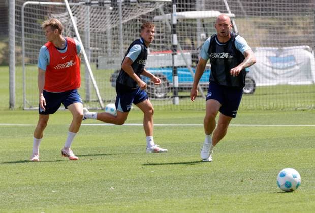 Deutschland, Berlin, Sportpark, GER, 2.FBL, Hertha BSC, Saison 2024 25, Training, Foto:Luca Schuler, Gustav Christensen, Toni Leistner
