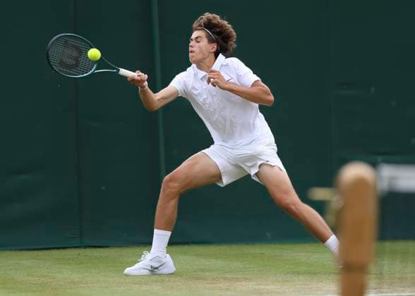 Tom Sickenberger (GER), Jungen Einzel GS Tennis - Wimbledon 2024 - Grand Slam ITF ATP, Tennis Herren WTA, Tennis Damen - AELTC - London - - Great Britain - 8 July 2024. Copyright: xJuergenxHasenkopfx