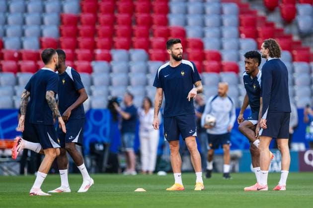 240708 Olivier Giroud at a training session with France during the UEFA EURO, EM, Europameisterschaft,Fussball 2024 Football Championship on July 8, 2024 in Munich. Photo: Mathias Bergeld BILDBYRAN kod MB MB0945 fotboll football soccer fotball fotbolls-em europamästerskap em uefa euro uefa european football championship euro 2024 träning practice training frankrike france day 25 bbeng Copyright: MATHIASxBERGELD BB240708MB011