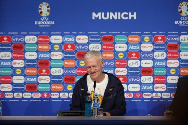 Deschamps Didier Head coach FRA conférence de presse FOOTBALL : Conférences de presse MD-1 France Avec le sélectionneur Didier Deschamps, l UEFA EURO, EM, Europameisterschaft,Fussball Allianz Arena de Munich. - 08 07 2024 ElyxandroCegarra Panoramic 