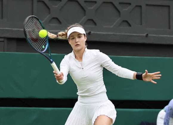 TENNIS - Wimbledon 2024 LONDON,ENGLAND,08.JUL.24 - TENNIS - WTA, Tennis Damen Tour, Wimbledon, Grand Slam. Image shows Anna Kalinskaya (RUS).  GEPAxpictures xAlanxGrieves