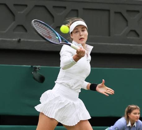 TENNIS - Wimbledon 2024 LONDON,ENGLAND,08.JUL.24 - TENNIS - WTA, Tennis Damen Tour, Wimbledon, Grand Slam. Image shows Anna Kalinskaya (RUS).  GEPAxpictures xAlanxGrieves