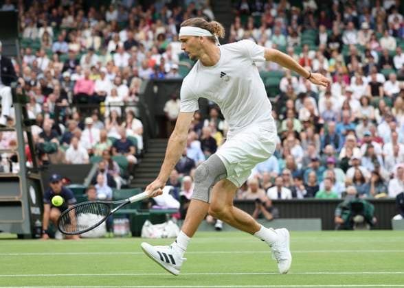 Alexander Zverev (GER) Tennis - Wimbledon 2024 - Grand Slam ITF ATP, Tennis Herren WTA, Tennis Damen - AELTC - London - - Great Britain - 8 July 2024. Copyright: xJuergenxHasenkopfx