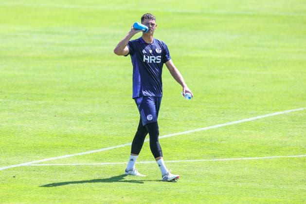 09.07.2024, Fussball, Sommervorbereitung, Saison 2024 2025, Luca Podlech (FC Schalke 04) Mittersill Stadion Mittersill Österreich xRHR-FOTO TRx