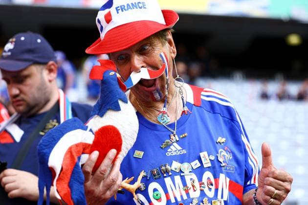 A supporter of France enjoys the pre-match atmosphere Spain v France, UEFA European Championship, EM, Europameisterschaft 2024, Semi Final, Football, Munich Football Arena, Munich, Germany - 09 Jul 2024 EDITORIAL USE ONLY No use with unauthorised audio, video, data, fixture lists, club league logos or live services. Online in-match use limited to 120 images, no video emulation. No use in betting, games or single club league player publications.  Copyright: xKieranxMcManus Shutterstockx 14576874h