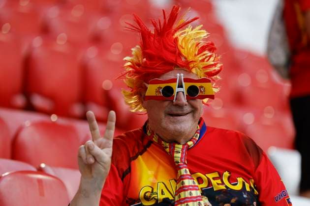 A Spanish fan reacts before the UEFA EURO, EM, Europameisterschaft,Fussball 2024 semifinal soccer match between Spain and France Allianz Arena stadium in Munich, Germany, 09 July 2024. UEFA Euro 2024 semifinal: Spain vs. France !ACHTUNG: NUR REDAKTIONELLE NUTZUNG!  Copyright: xJ.J.xGuillenx GRAF4167 20240709-55014103860_1