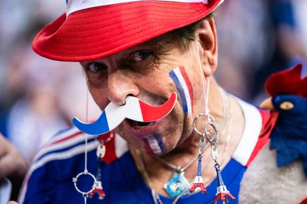 240709 A fan of France ahead of the UEFA EURO, EM, Europameisterschaft,Fussball 2024 Football Championship semifinal between Spain and France on July 9, 2024 in Munich. Photo: Mathias Bergeld BILDBYRAN kod MB MB0944 fotboll football soccer fotball fotbolls-em europamästerskap em uefa euro uefa european football championship euro 2024 semifinal semifinals spanien spain frankrike france bbeng publik Copyright: MATHIASxBERGELD BB240709MB013