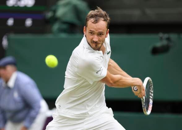Daniil Medvedev Tennis - Wimbledon 2024 - Grand Slam ITF ATP, Tennis Herren WTA, Tennis Damen - AELTC - London - - Great Britain - 9 July 2024. Copyright: xJuergenxHasenkopfx