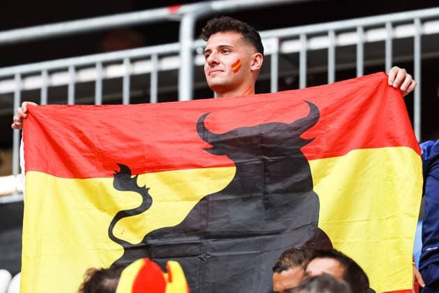 FANS von Spanien vor dem Spiel mit guter Stimmung. GER, Spanien (ESP) vs. Frankreich (FRA), Fussball Europameisterschaft, UEFA EURO, EM, Europameisterschaft,Fussball 2024, Halbfinale, 09.07.2024 GER, Spanien (ESP) vs. Frankreich (FRA), Fussball Europameisterschaft, UEFA EURO 2024, Halbfinale, 09.07.2024 Muenchen Copyright: xEibner-Pressefoto RogerxBuerkex EP