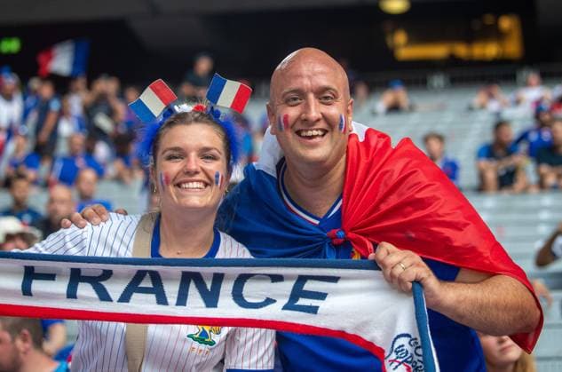 Fussball, Herren, Saison 2023 24, UEFA EURO, EM, Europameisterschaft,Fussball EM 2024, Halbfinale in München, Spanien - Frankreich, französische Fans, 09.07. 2024, Copyright: xSebastianxRäppold MatthiasxKochx
