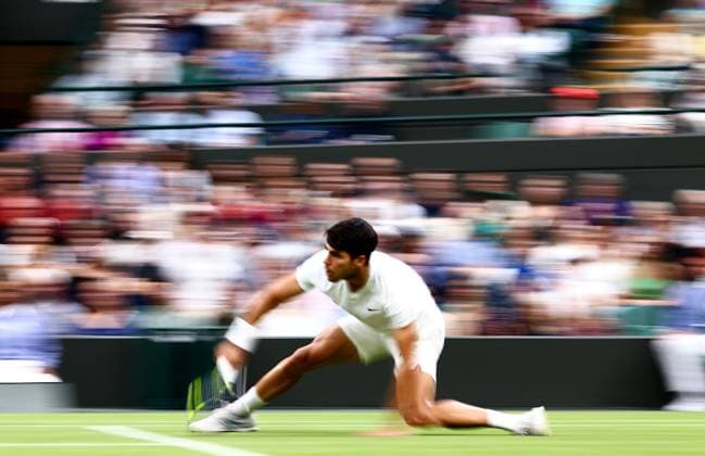 Carlos Alcaraz of Spain. Wimbledon Tennis Championships, Day 9, The All England Lawn Tennis and Croquet Club, London, UK - 09 Jul 2024  Copyright: xJamesxMarsh Shutterstockx 14577170eu