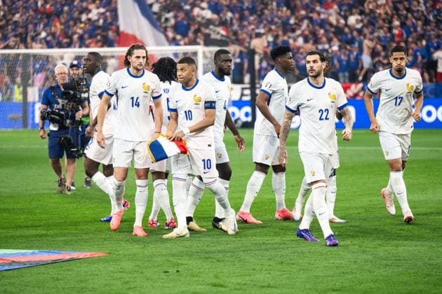240709 Adrien Rabiot, Kylian MbappÃ , Theo Hernandez and William Saliba of France ahead of the UEFA EURO, EM, Europameisterschaft,Fussball 2024 Football Championship semifinal between Spain and France on July 9, 2024 in Munich. Photo: Mathias Bergeld BILDBYRAN kod MB MB0944 fotboll football soccer fotball fotbolls-em europamästerskap em uefa euro uefa european football championship euro 2024 semifinal semifinals spanien spain frankrike france bbeng Copyright: MATHIASxBERGELD BB240709MB050