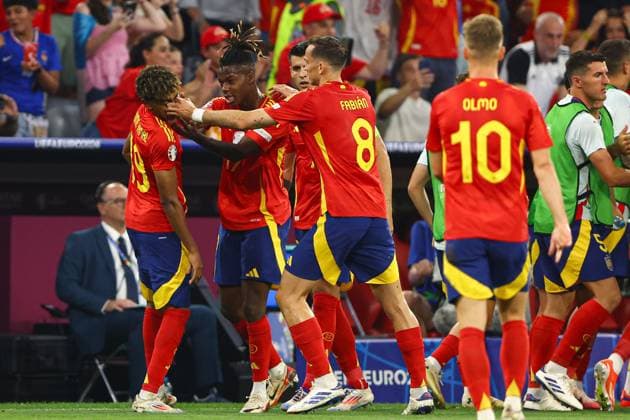 Lamine Yamal of Spain celebrates scoring a goal for their side to make it 1-1 Spain v France, UEFA European Championship, EM, Europameisterschaft 2024, Semi Final, Football, Munich Football Arena, Munich, Germany - 09 Jul 2024 EDITORIAL USE ONLY No use with unauthorised audio, video, data, fixture lists, club league logos or live services. Online in-match use limited to 120 images, no video emulation. No use in betting, games or single club league player publications. Copyright: xKieranxMcManus Shutterstockx 14576874bc