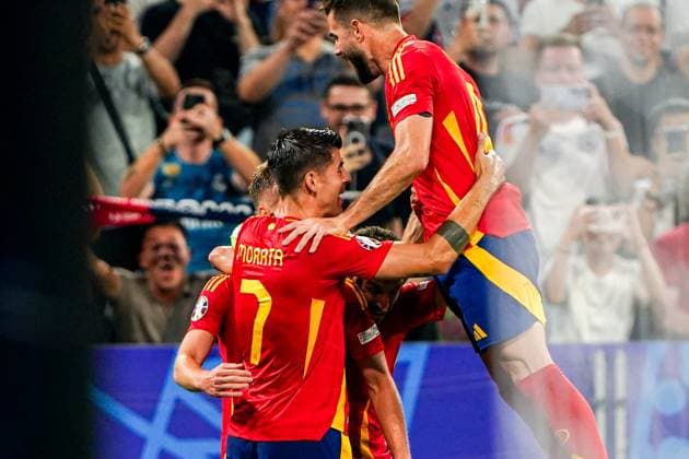 2024-07-09 Spain v France - UEFA EURO, EM, Europameisterschaft,Fussball 2024 Semi Final MUNICH, NETHERLANDS - JULY 9: Dani Olmo of Spain celebrates after scoring his teams second goal, Alvaro Morata of Spain, Nacho Fernandez of Spain during the UEFA EURO 2024 Semi Final match between Spain and France at Munich Football Arena on July 9, 2024 in Munich, Netherlands. Munich Munich Football Arena Netherlands Content not available for redistribution in The Netherlands directly or indirectly through any third parties. Copyright: xAndrexWeeningx