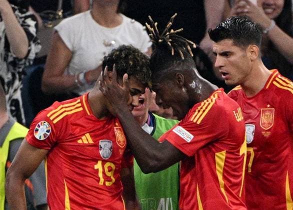 Russia Soccer Euro 2024 Spain - France 8726044 09.07.2024 Spain s Lamine Yamal celebrates with teammate Nico Williams after scoring his team s first goal during the UEFA EURO, EM, Europameisterschaft,Fussball 2024 semi-final soccer match between Spain and France at the Munich Football Arena in Munich, Germany. Alexey Filippov Sputnik Munich Germany  Copyright: xAlexeyxFilippovx