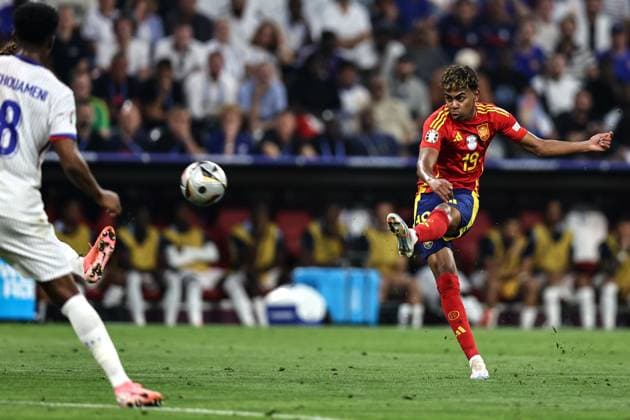 EURO 2024, Die Highlights Monaco di Baviera Germania) 09 07 2024 - Euro 2024 Spagna-Francia foto Image nella foto: gol Lamine Yamal 